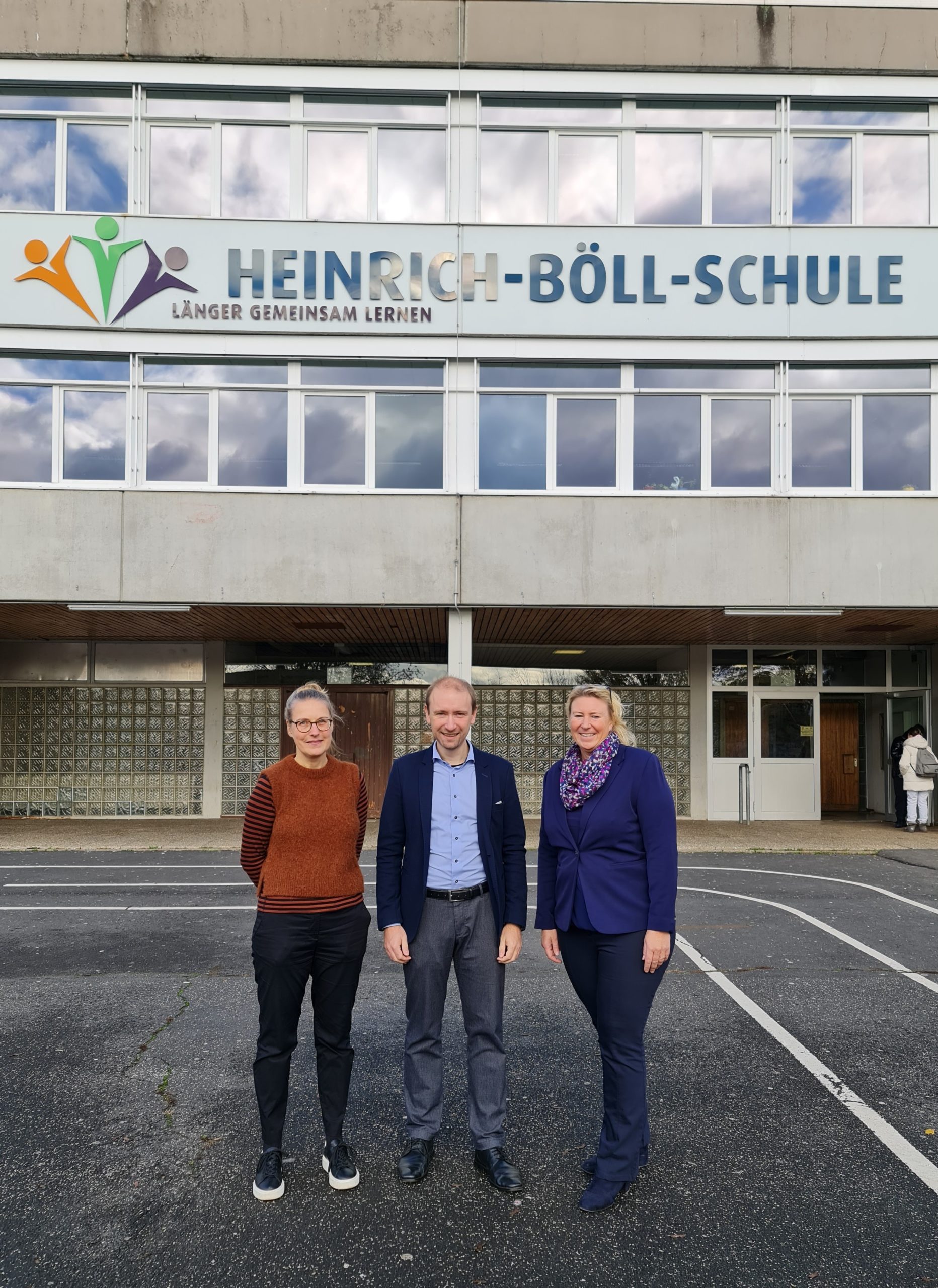 Heinrich-Böll-Schule - Länger zusammen lernen