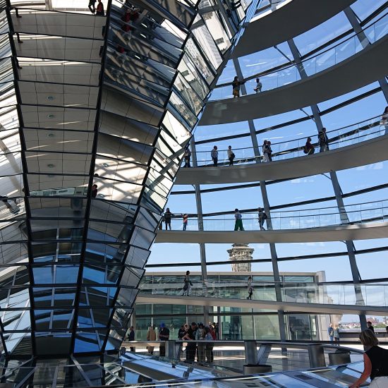 3 Bundestag Kuppel total