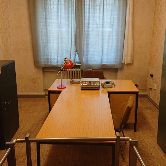 4 Hohenschö Verhörraum