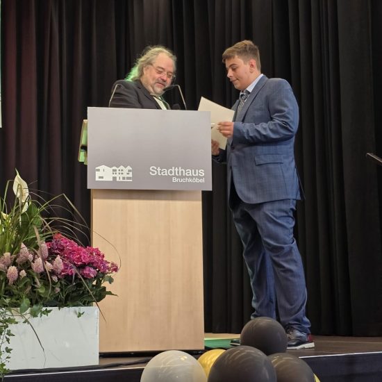 88decce0-64a2-4946-a786-2abd677cdc3f