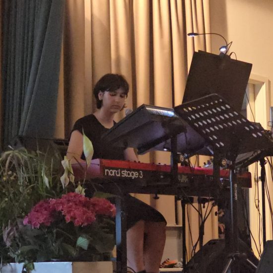 b01ac8e3-30d6-47c4-8c7c-ffffb14d1eae