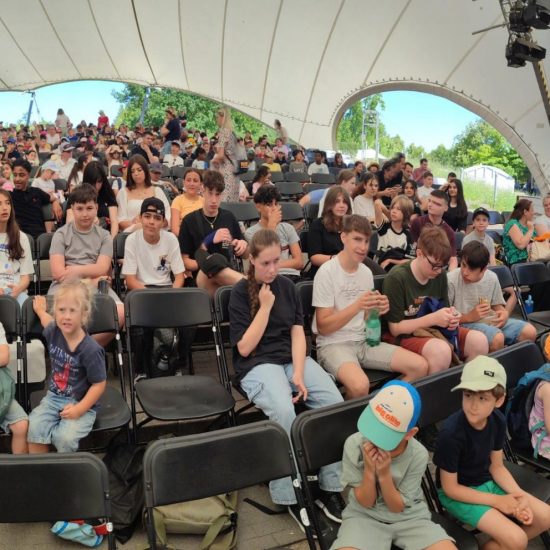 3F60FB43-C98F-4B99-BE43-95A0F8DA00F4