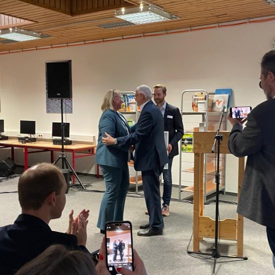 a08d0fa3-be16-4c4f-81fd-9d800a909b47