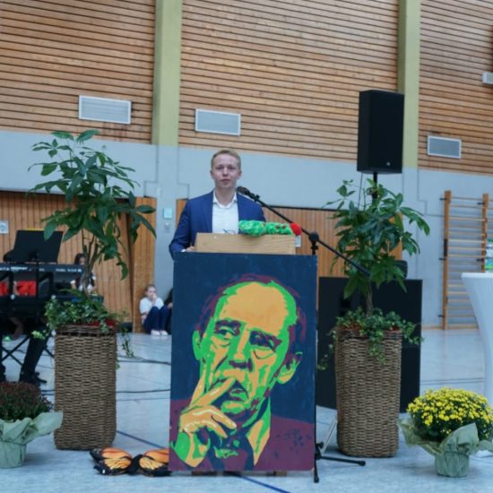 e5a4d43c-3f70-4a4f-a195-73b5d92c64d1