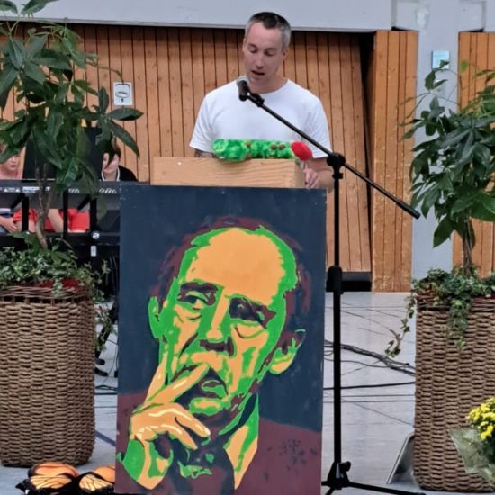 e817bcb5-1b20-4759-9765-3269abaaaca8