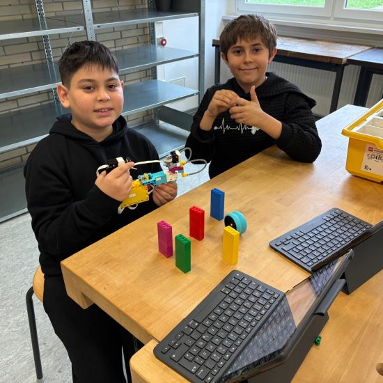 fdcaad74-74ef-4a61-ae29-4ebcfba5c63c