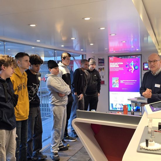 WhatsApp Image 2025-11-17 at 17.30.36 WhatsApp Image 2025-11-17 at 17.30.36