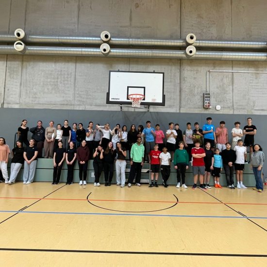 ea020412-cdba-4800-8124-ea8fbef23e74