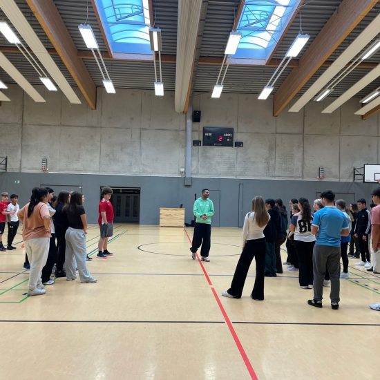 ef2f82ce-78a0-42a8-97ef-ab94a2719021