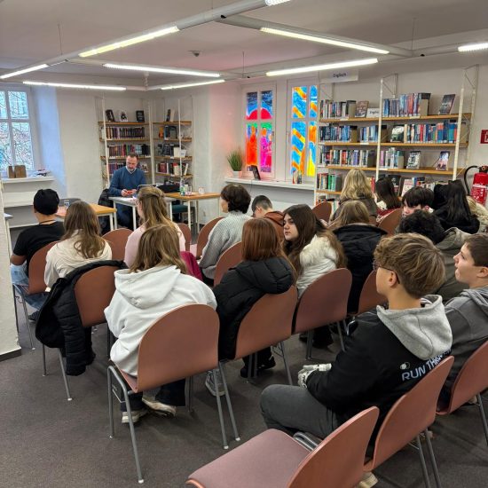 WhatsApp Image 2025-12-02 at 20.40.20