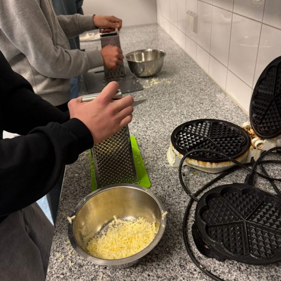 WhatsApp Image 2025-12-19 at 14.14.57 (6) WhatsApp Image 2025-12-19 at 14.14.57 (6)