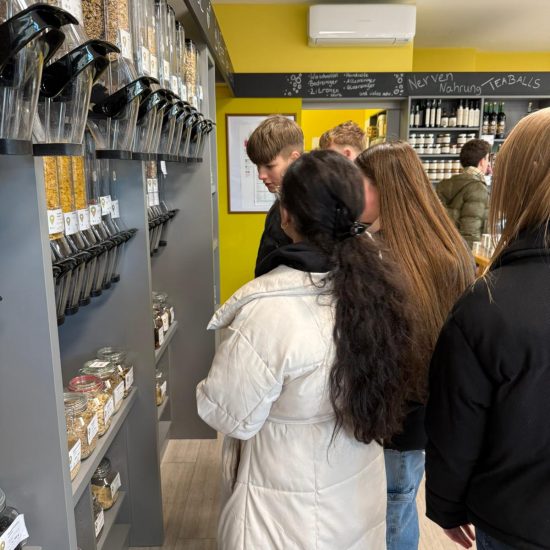 WhatsApp Image 2025-12-19 at 14.14.58 (4) WhatsApp Image 2025-12-19 at 14.14.58 (4)